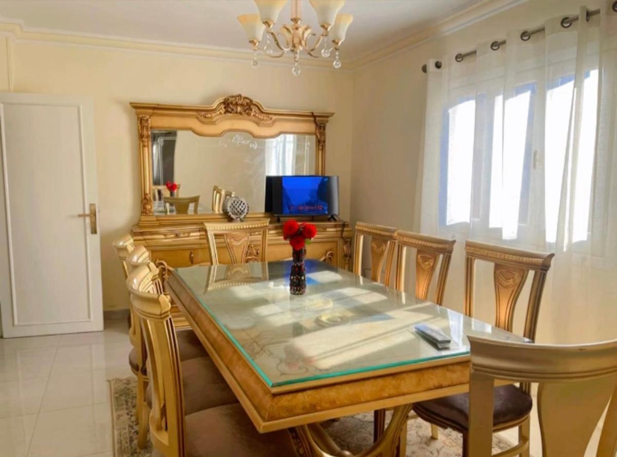2 bedrooms condo with hot tub and free Shuttle Airport in Cairo - Housity