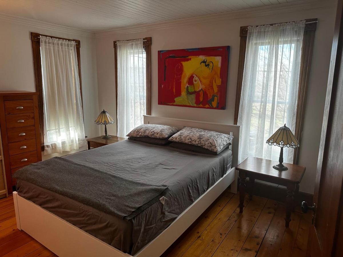 House & loft, pool table, ping-pong, fireplace, AC - Housity