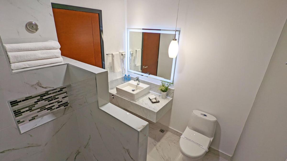 Hotel Fray Select - Housity