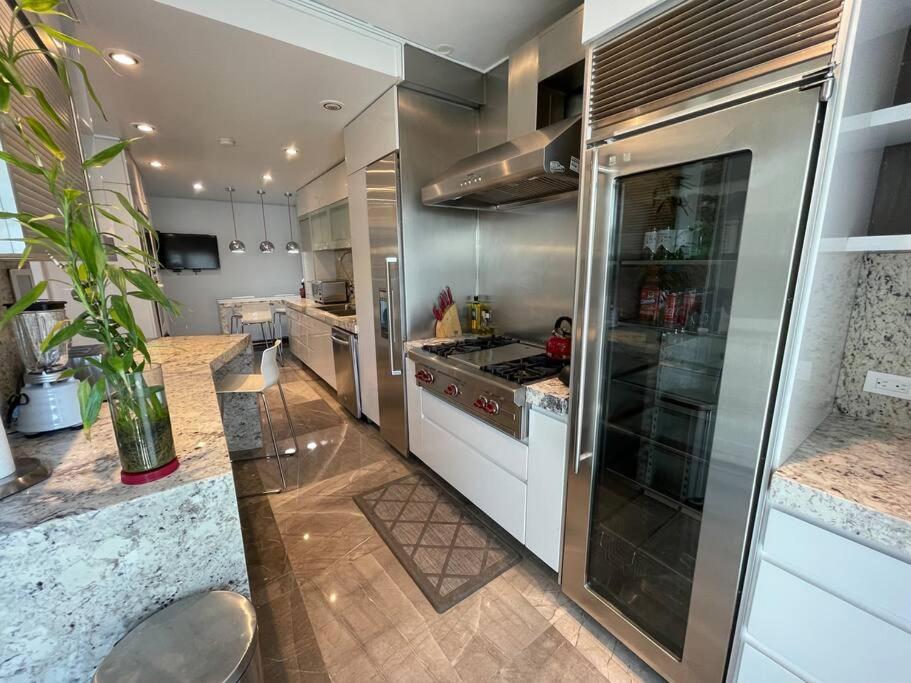 Suitetrails - Casa Sola en privada al Sur de CdMx por Plaza Artz