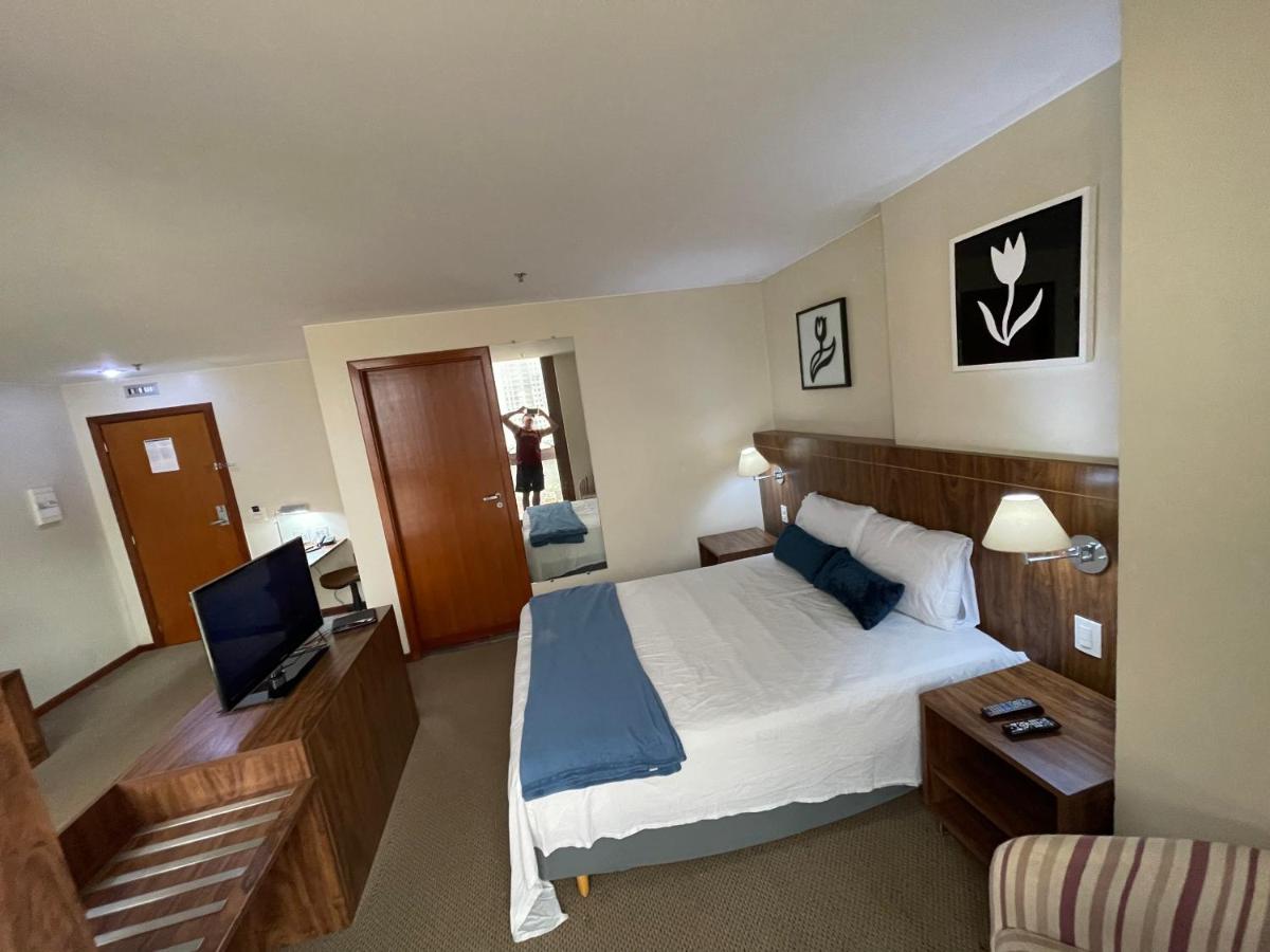 PROMOÇÃO EXECUTIVA COM BANHEIRA E FLATS SEM BANHEIRA- Melhor Hotel De Taguatinga - Housity