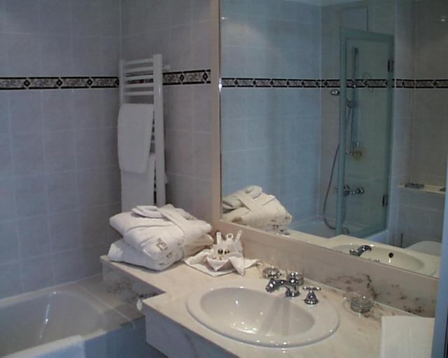 Ein Badezimmer in der Unterkunft Usedom Palace