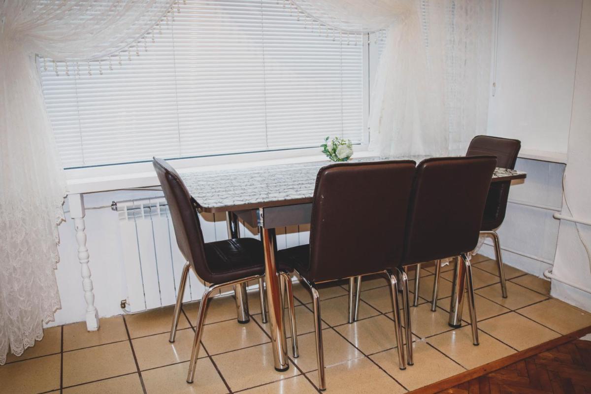 3 ROOMS, LOFT APARTMENT, Located RIGHT in CENTER!!! - Housity