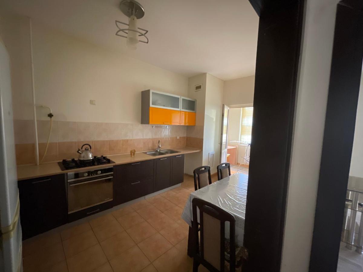 Apartament Aktau - Housity