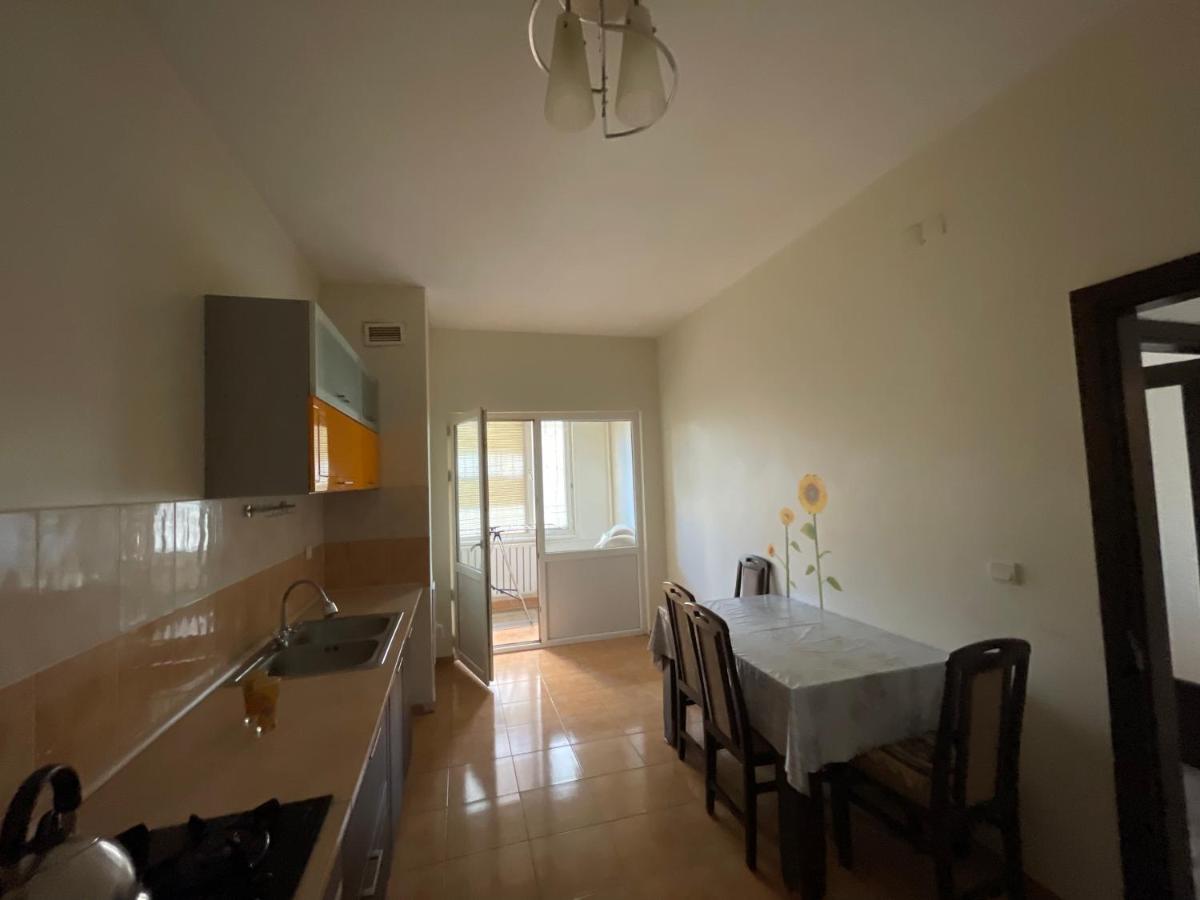 Apartament Aktau - Housity