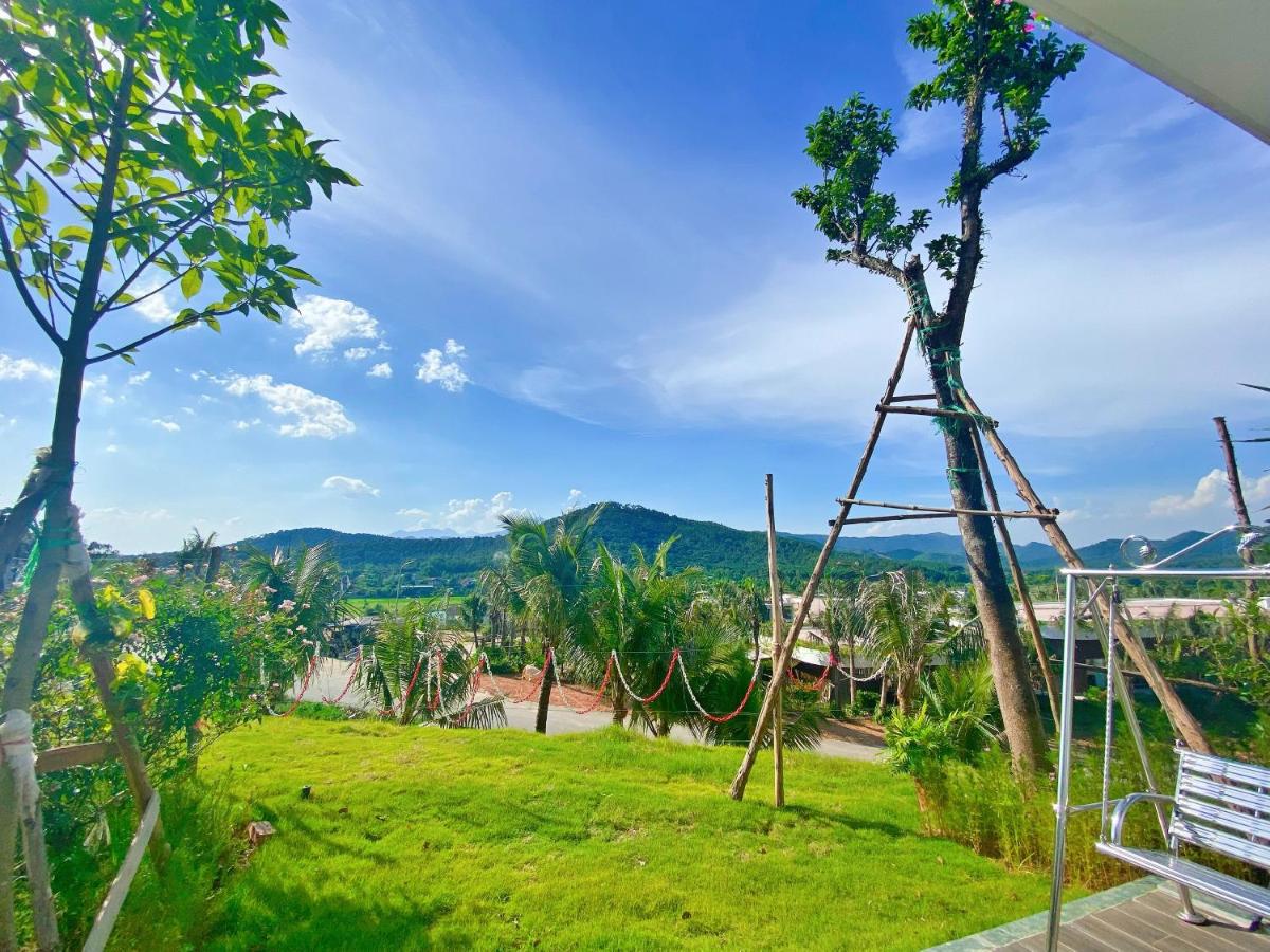 Villa 3 bedrooms Venus resort by Flamigo with warm water swimming pool - Housity