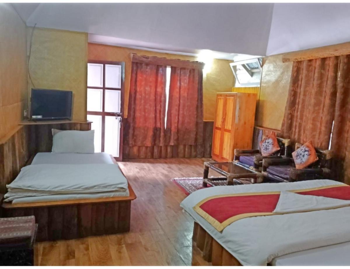 Shri Siddhi Vinayak Guest House, Ayodhya - Housity