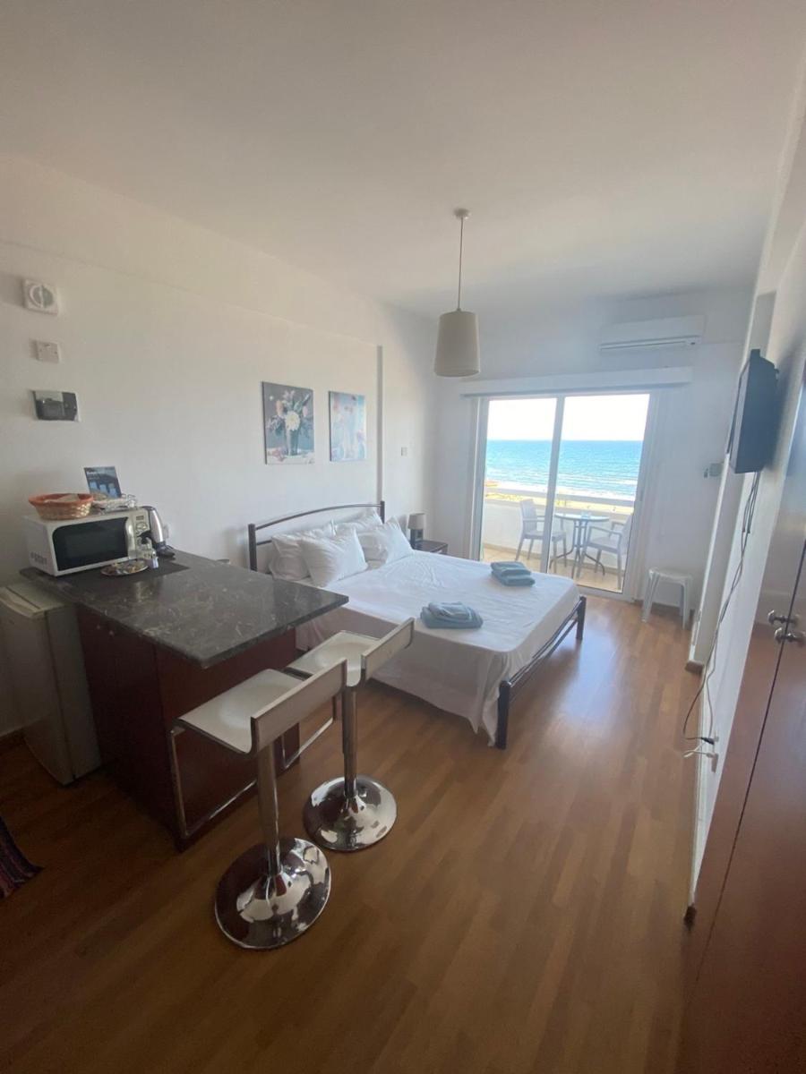 Alex Beach Apartment 33 - Housity
