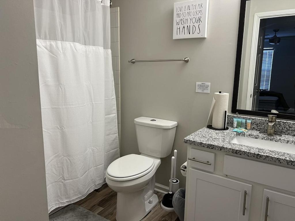 Quiet Nashville Apartment with free parking - Housity