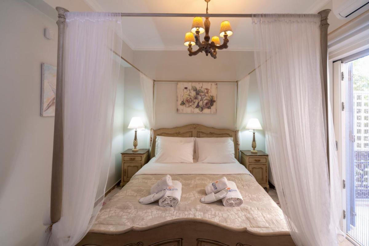 Nautilus Luxury Suites - Housity