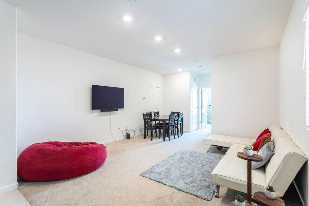 Private Rancho Cordova Guest Suite Near Sacramento - Housity