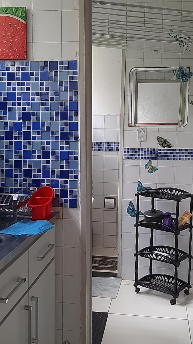 Bem Localizado Apartamento 2 Quartos Orla Rio Vermelho Há 20 min da Barra-Ondina Internet ArCondicionado - Housity