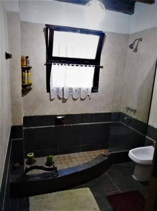 Habitación en suite, con ingreso independiente. - Housity