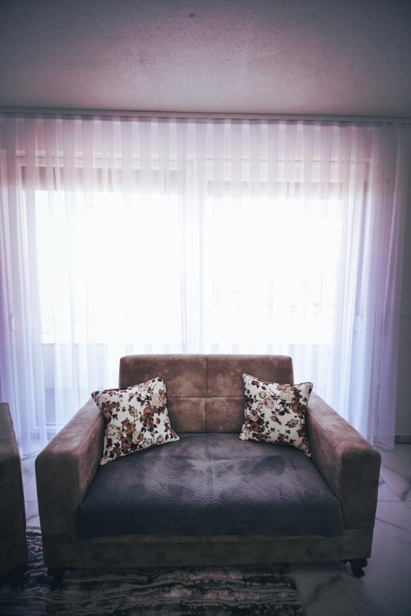 Kosovo Luxury Apartment - Housity