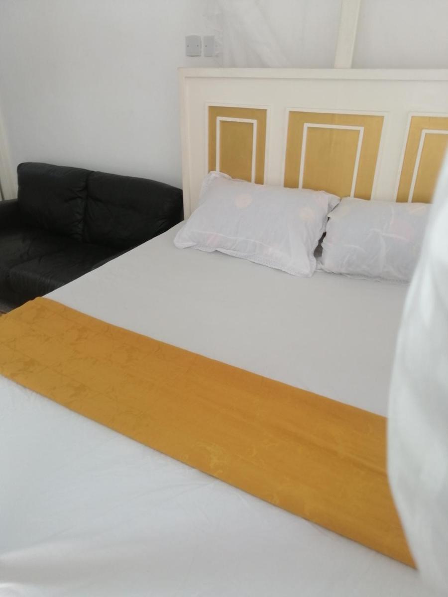 Mombasa City Center Studio - Housity