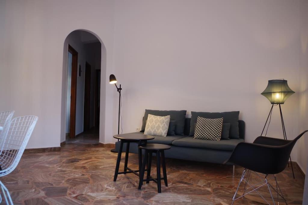 Kabana, a unique house in Sellia - Housity