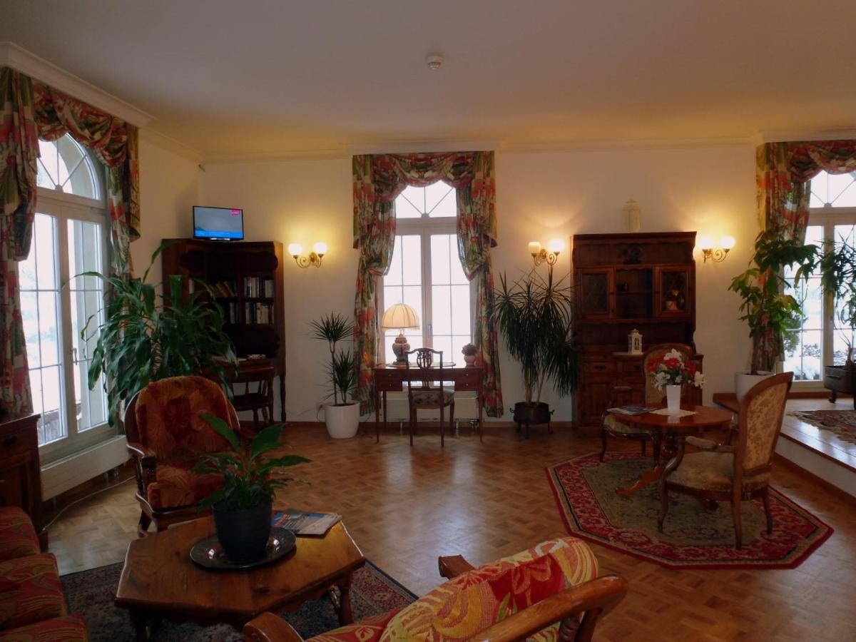 Hotel Central Continental - Housity
