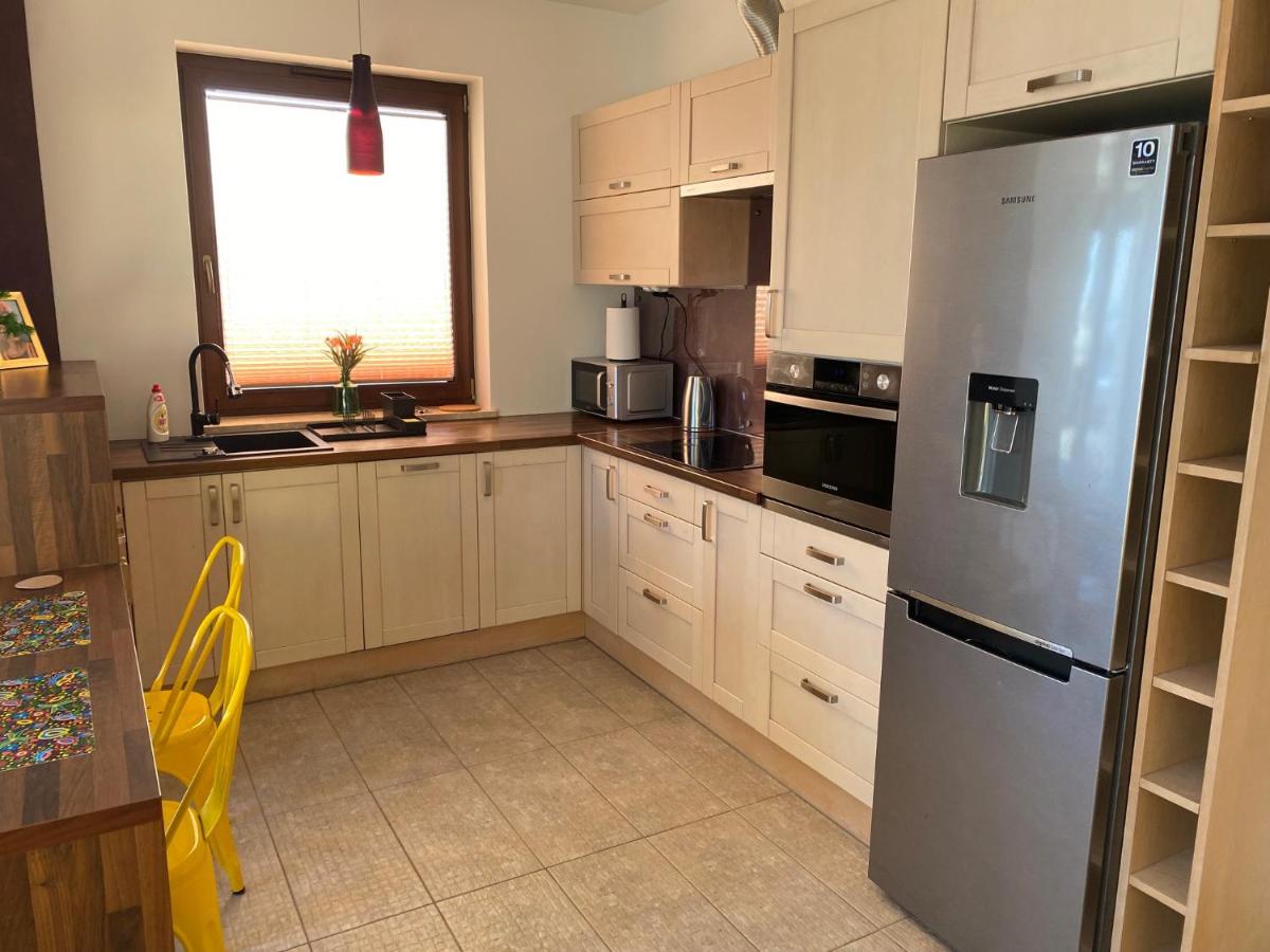 Sunny Life Apartment - Housity