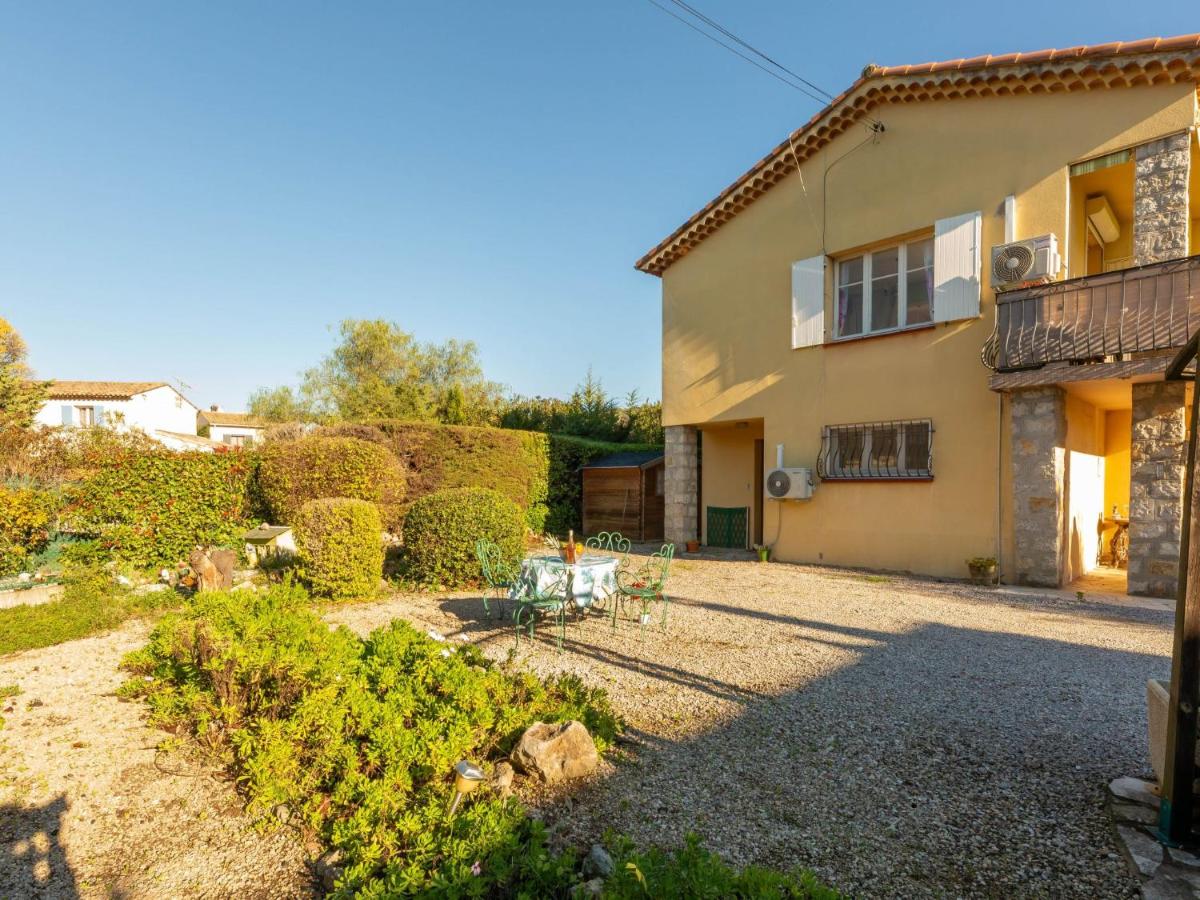 Apartment Le Néflier by Interhome - Housity