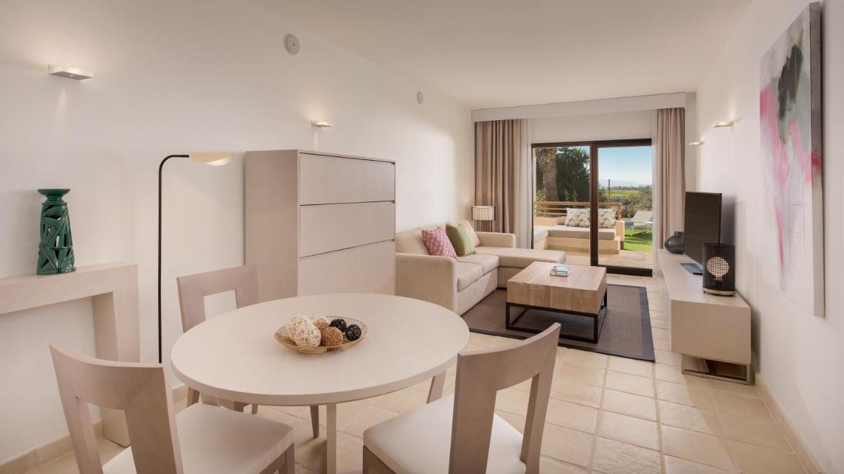 Ona Hacienda del Álamo Golf Resort - Housity