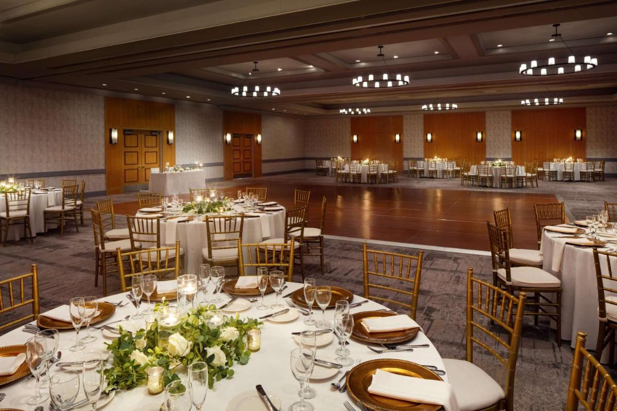 Hyatt Regency Morristown - Housity