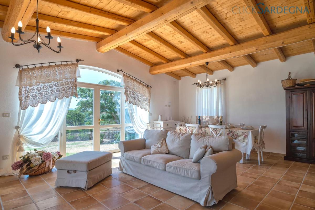 Suitetrails - Wine Estates Shardana Luxury Cottage With Pool and Spa on request