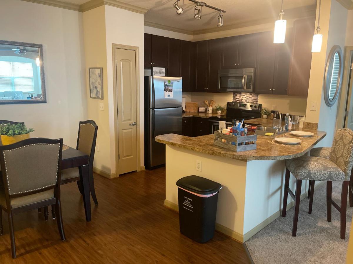 5*Beautiful Gated Lake Nona 2/2- with study - Housity