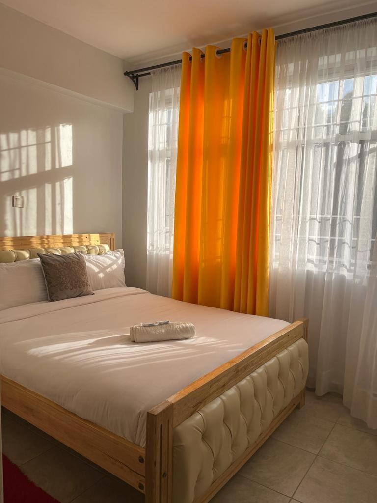 Suitetrails - Zoe Homes Greypoint 1br and 2br Apartment 101
