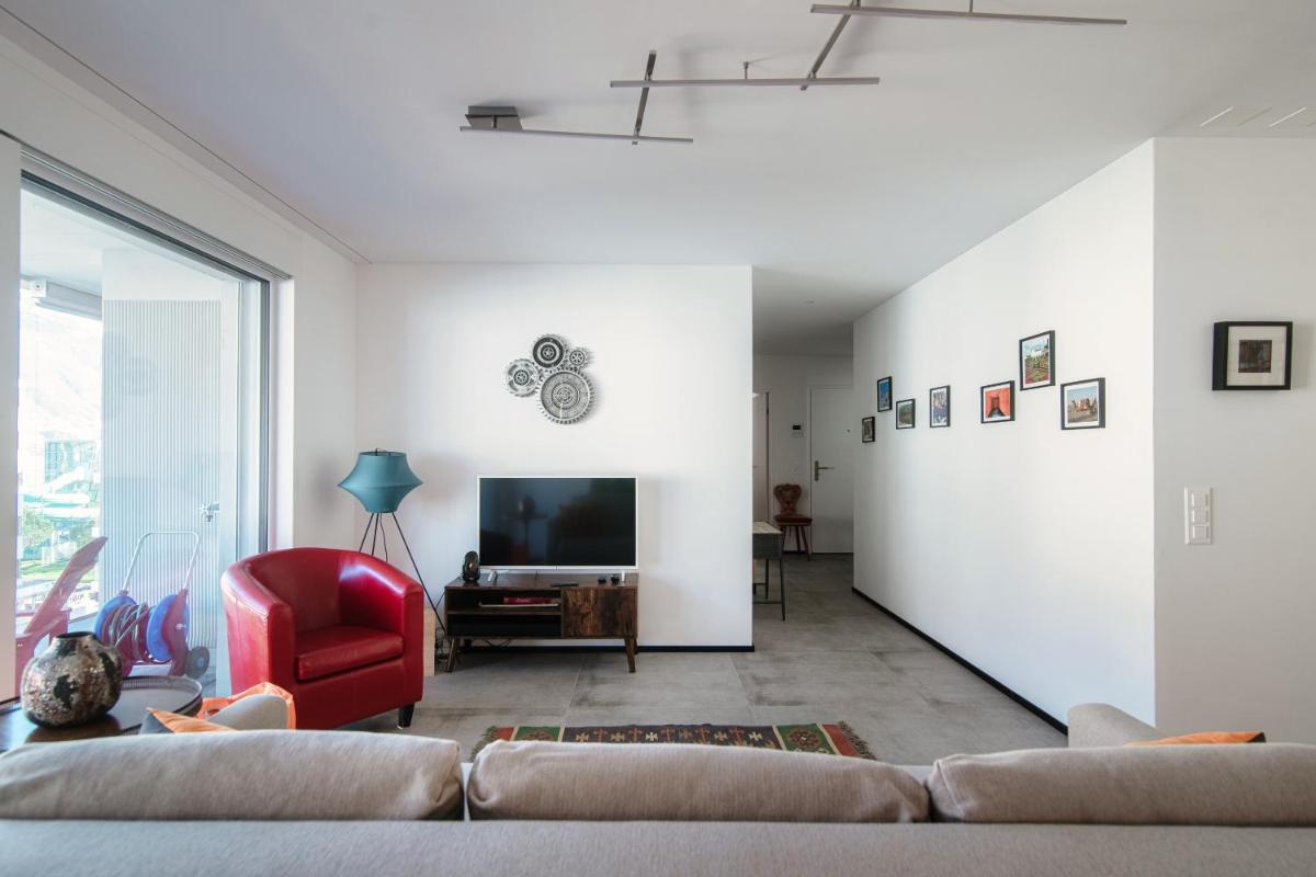 Casa Leini by Quokka 360 - two-bedroom apartment 3 minutes from Lido di Locarno - Hizvo