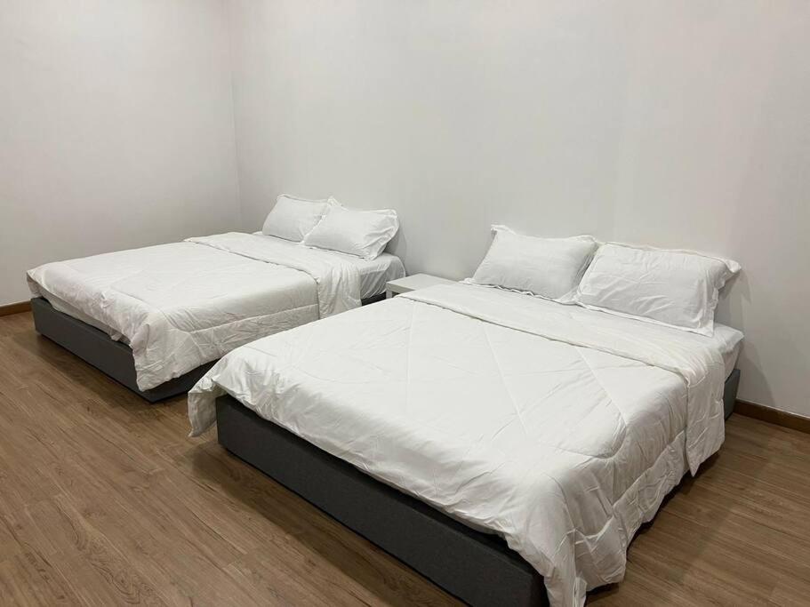 One Family Kajang East Homestay - Housity