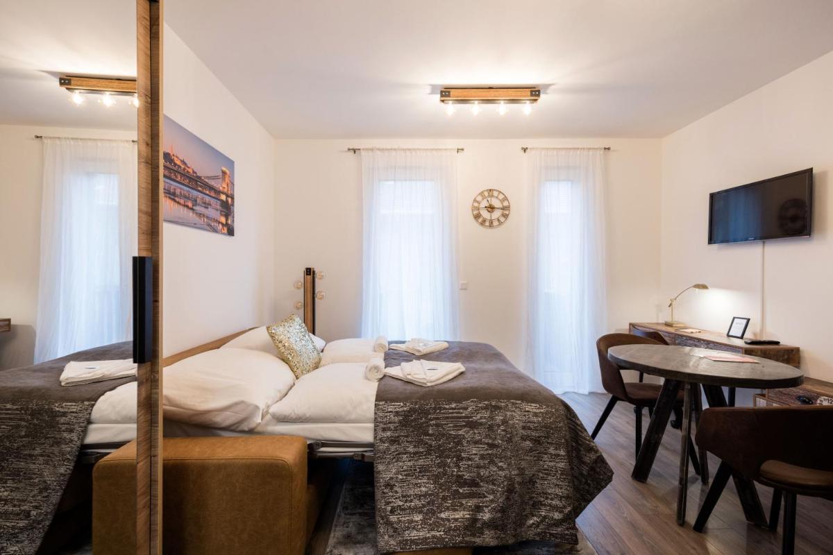 Central Sphere Apartment - Housity