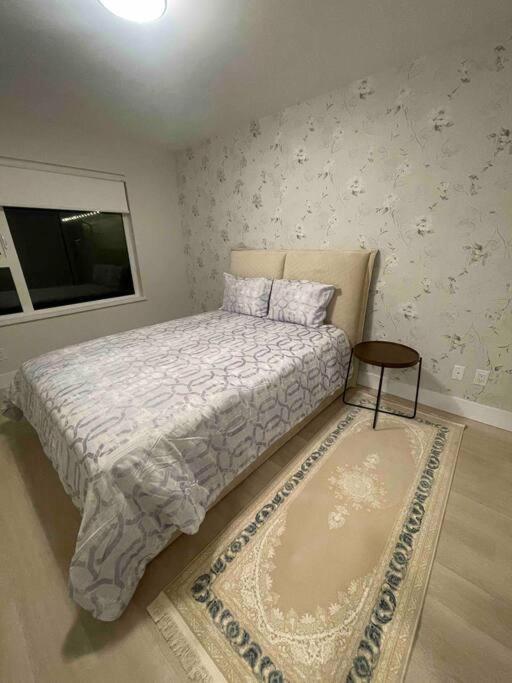Lux 4-bed home in Tsawwassen - Housity