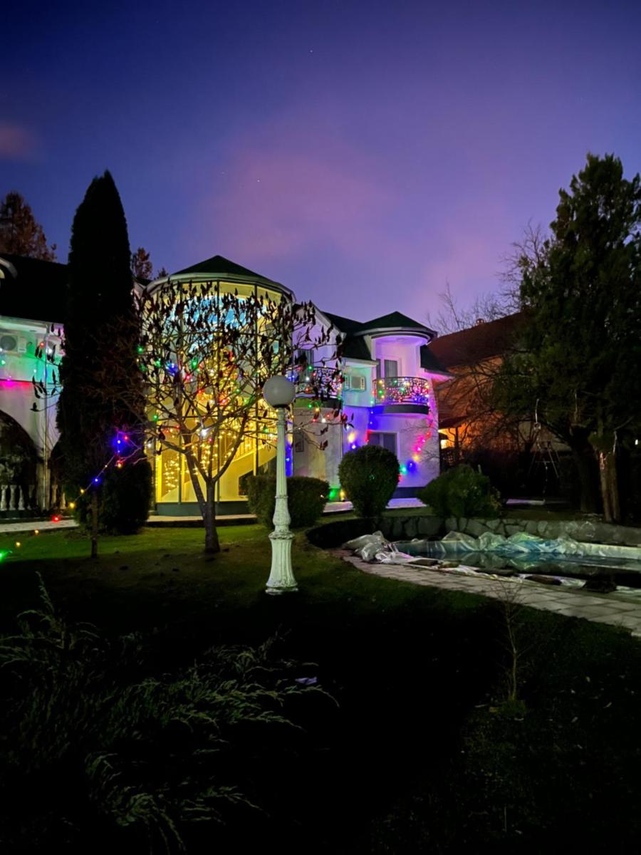 Veliki Raj Plus - Housity