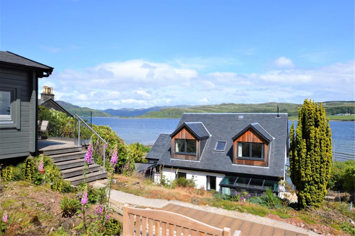 The Neuk - Housity