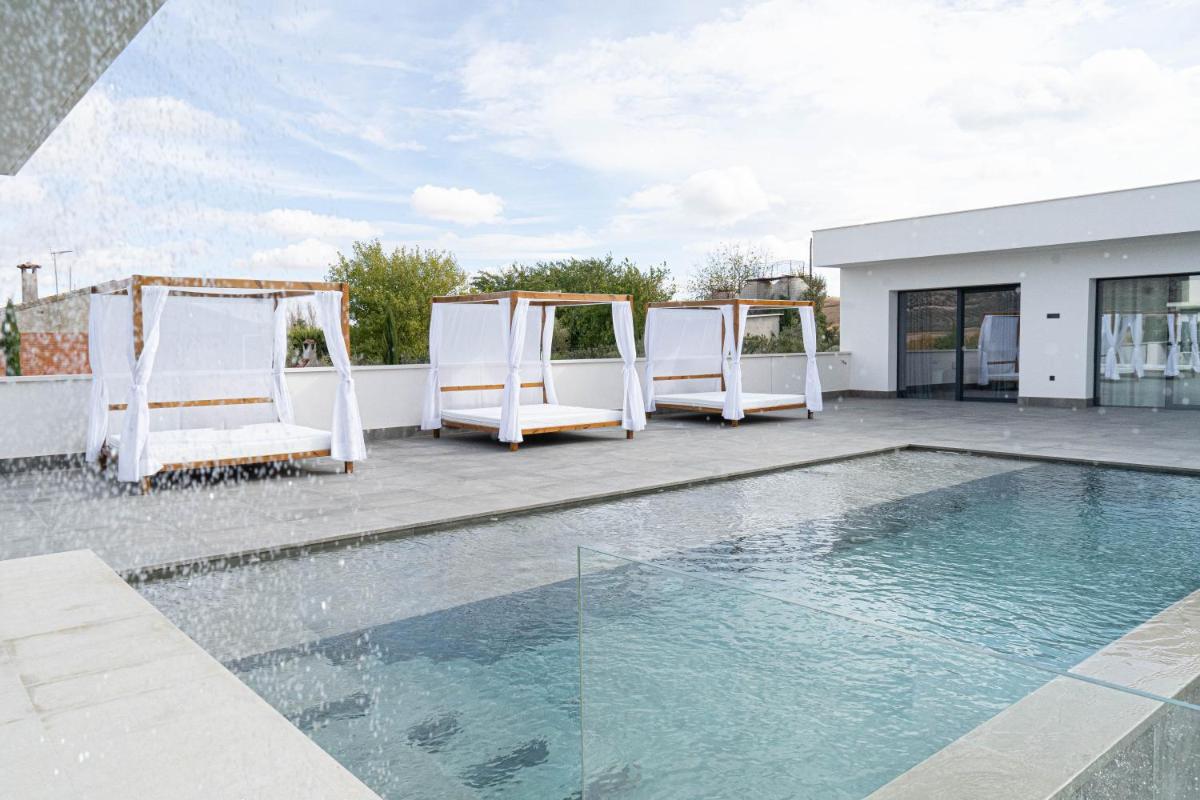 Villa Lemar - Housity