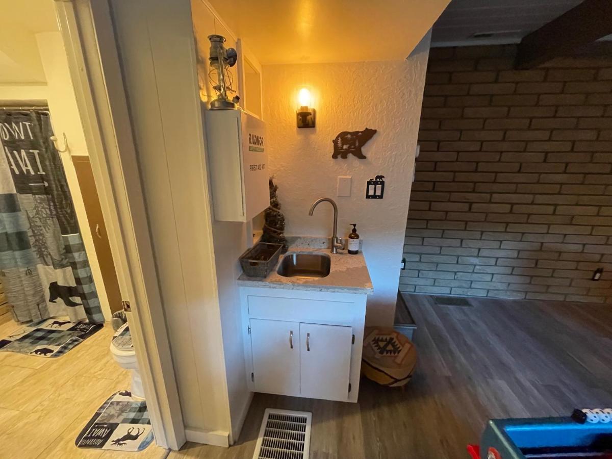 Lazy Bear Cabin - Housity