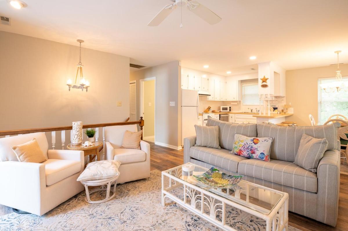 Holland House - Housity