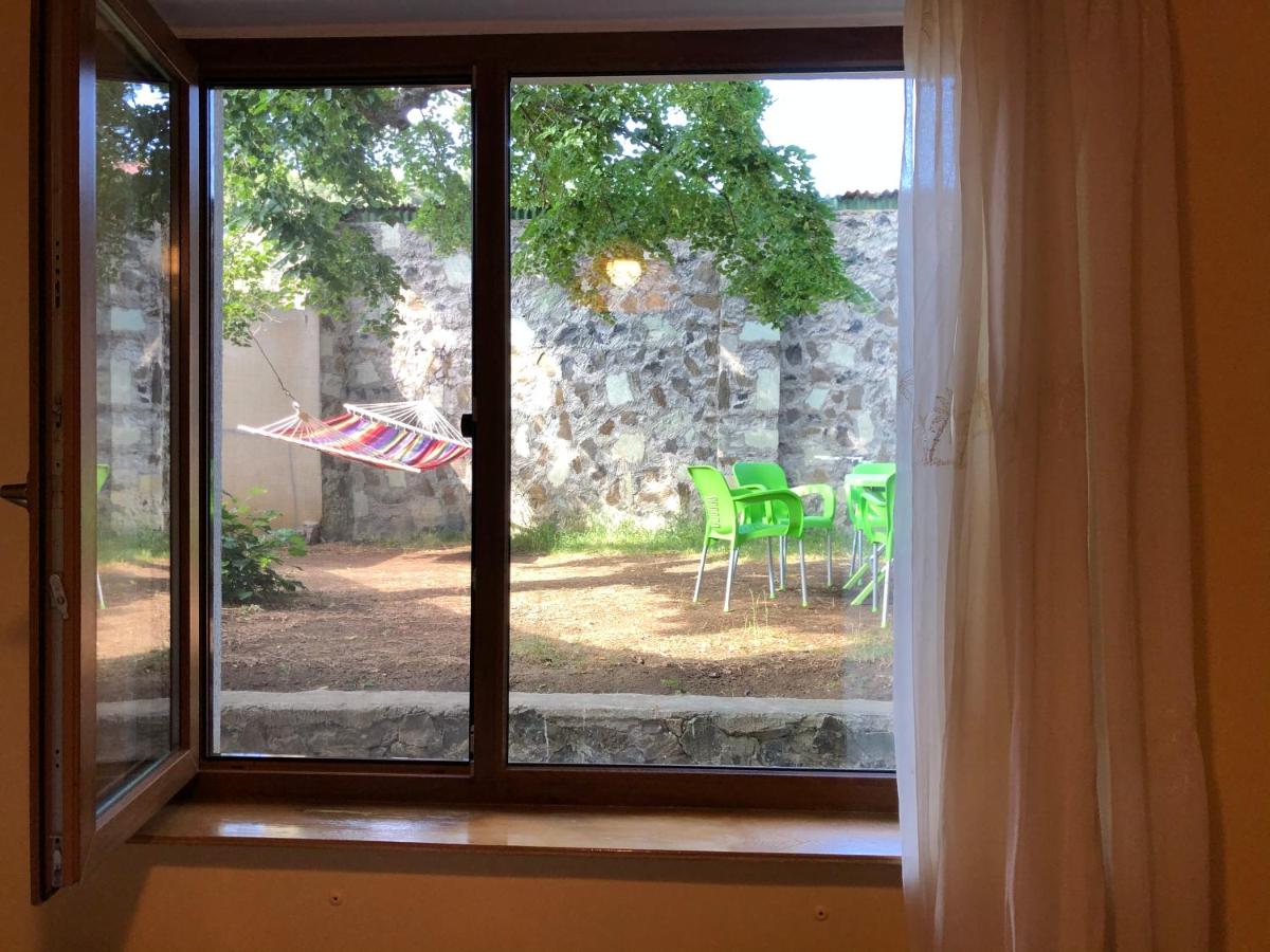 Small Home with an outdoor area close to Tbilisi - Housity