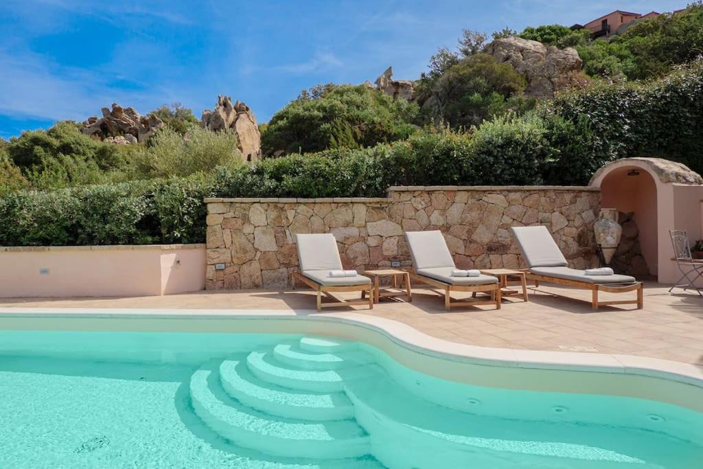 Villa privata con piscina in Pantogia - Housity