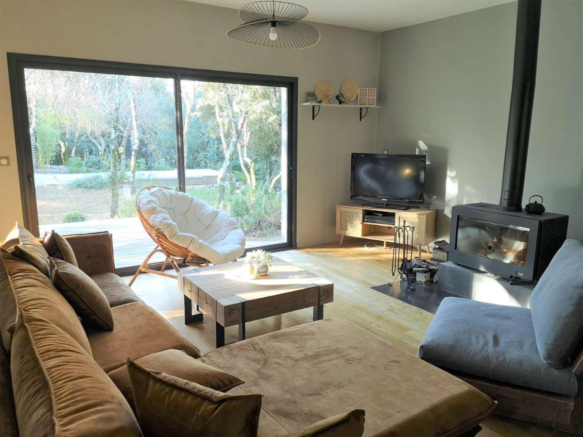 Villa avec piscine privée et grande terrasse, 6 pers, calme absolu, proche randonnées - FR-1-382-182 - Housity