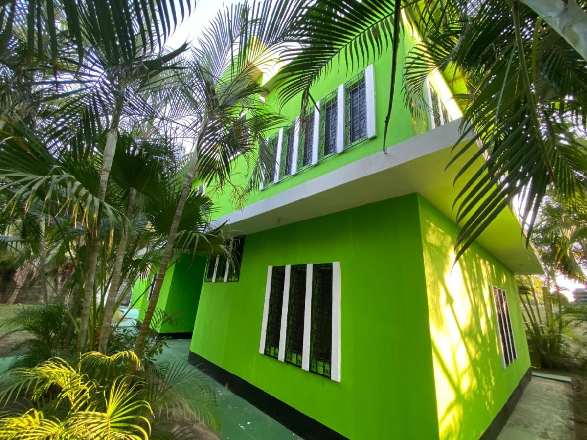 Casa Palmeras - Housity