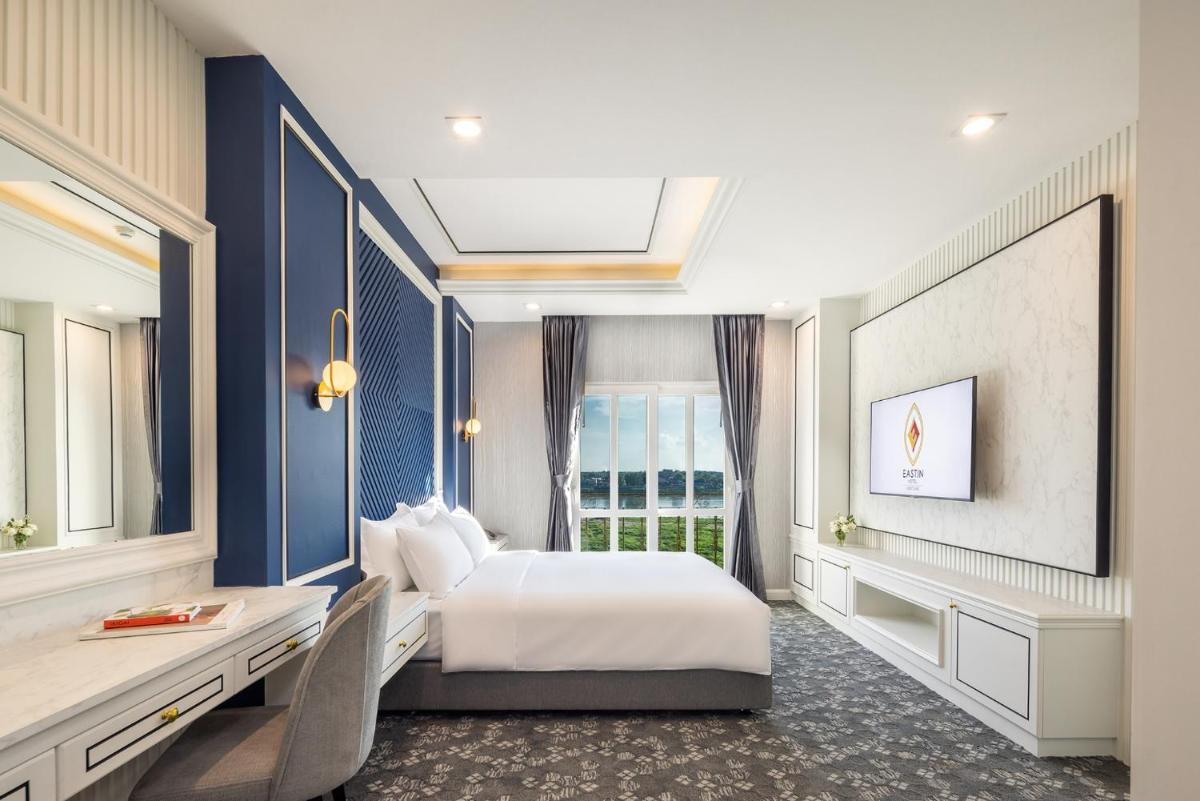 Eastin Hotel Vientiane - Housity