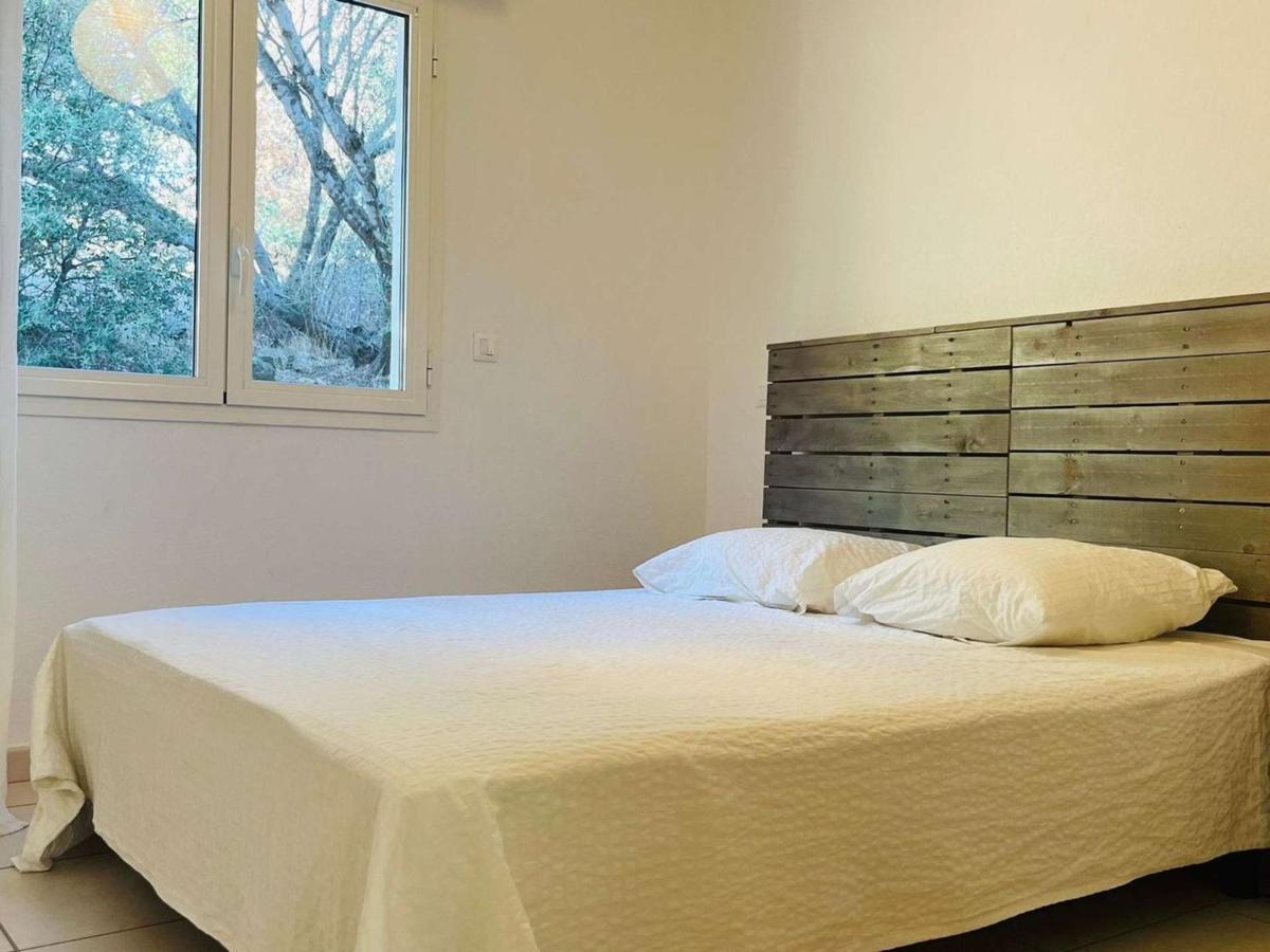 Appartement T3 avec Parking, WiFi et Clim - 1,5 km de la Plage à L'Île Rousse - FR-1-63-320 - Housity