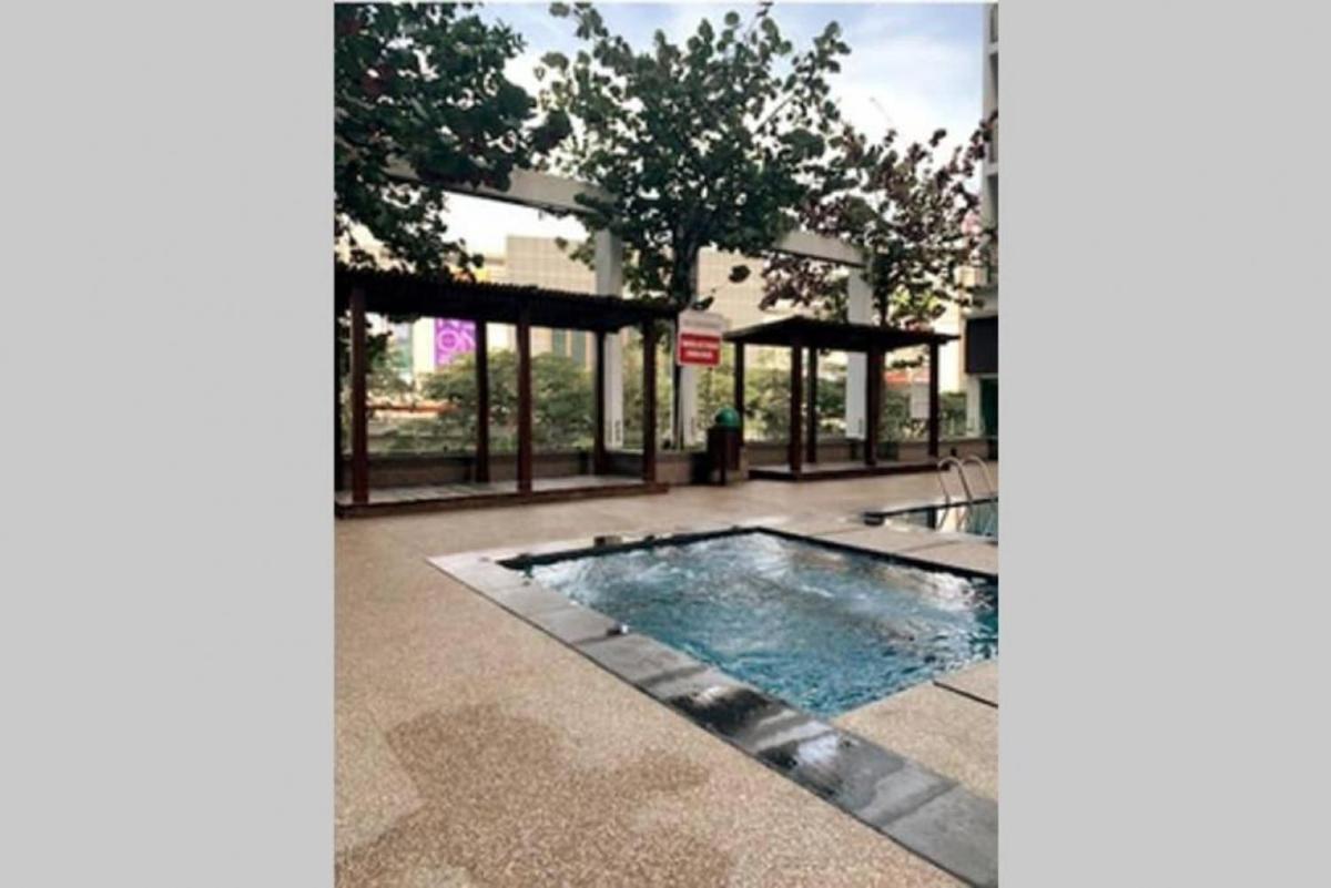 Vesta Homes, Greenfield Regency , Paradigm Mall, Sutera Mall, Poolview Condo - Housity