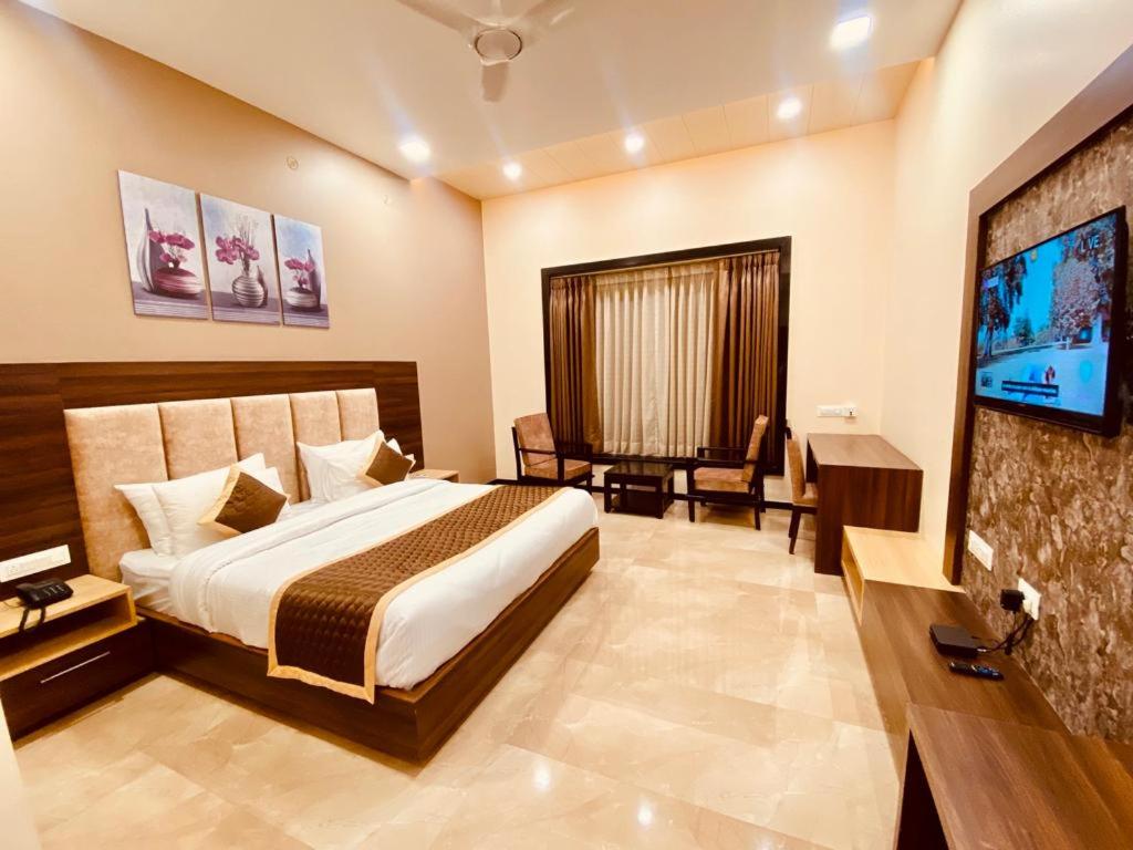 Skyworld Hotels & Resorts - Housity