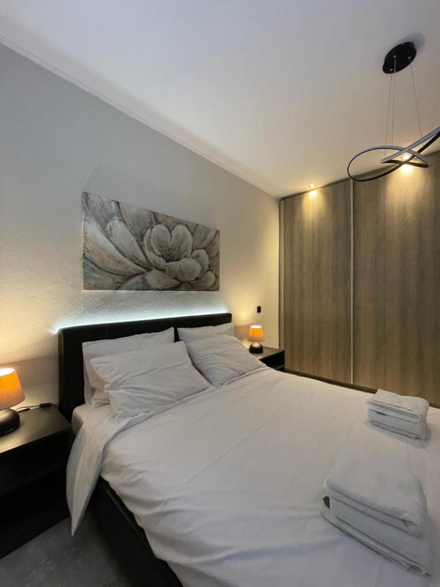 ANESIS LUX & COMFY - Housity