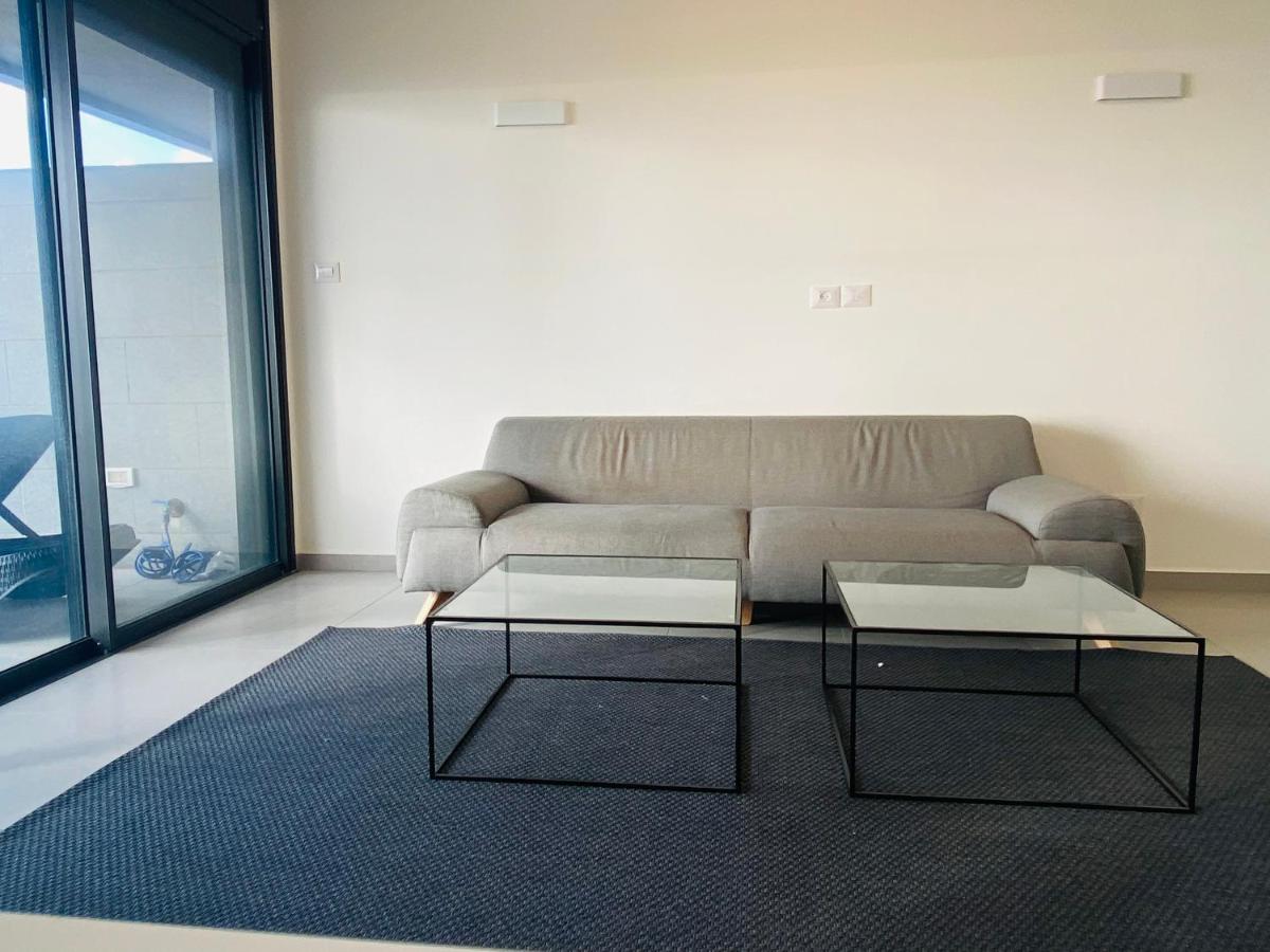 New! Big luxury apartment on the beach for 16 people - Housity