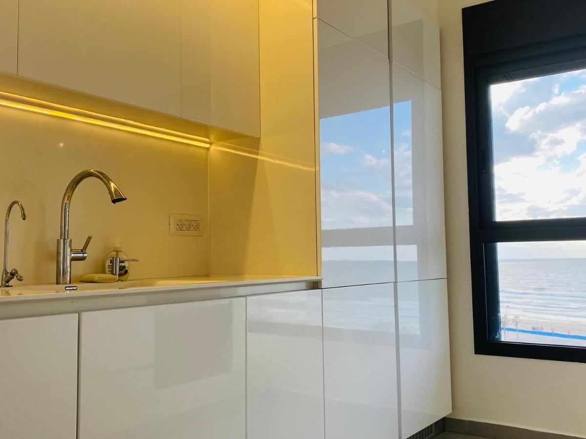 New! Big luxury apartment on the beach for 16 people - Housity