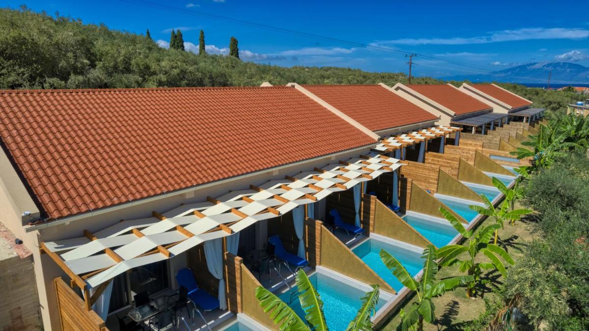 Kozanos Suites with Private Pool - Housity