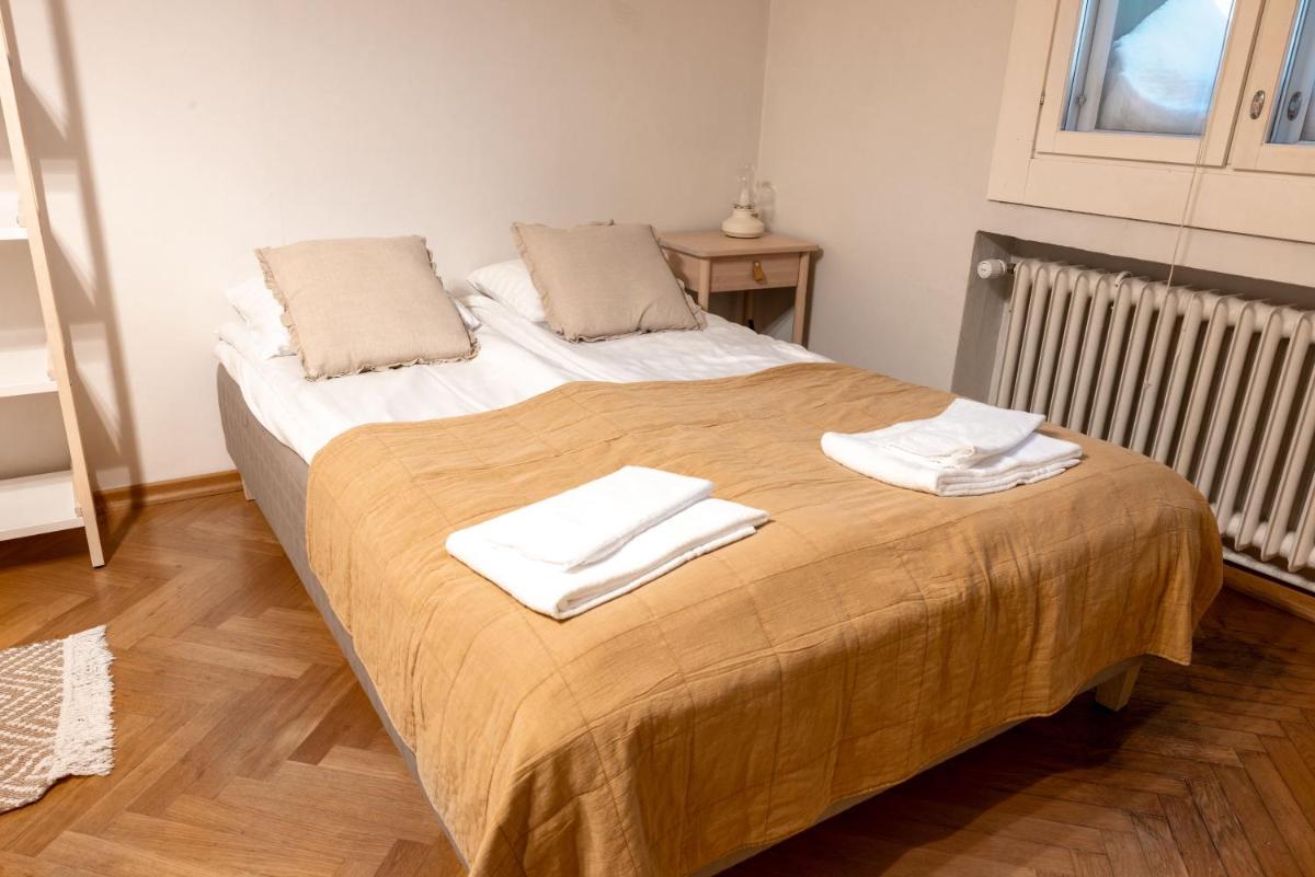 2ndhomes Cozy & Compact Top Floor Studio in Erottaja - Housity